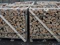 Колотая топливная древесина